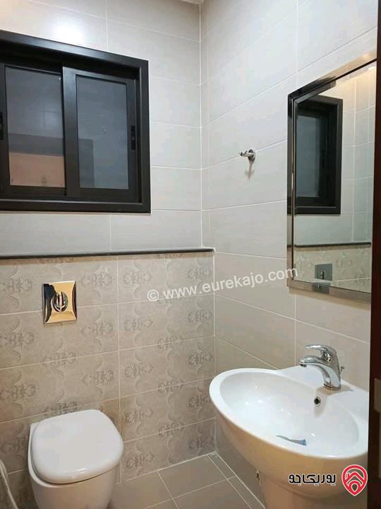 شقة سوبر ديلوكس مساحة 220م طابق أول للايجار في عمان - طريق المطار 