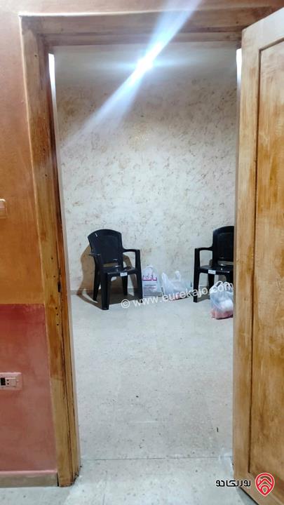 شقة طابق ثاني مساحة 85م للايجار في اربد غرب نفق الجامعة 