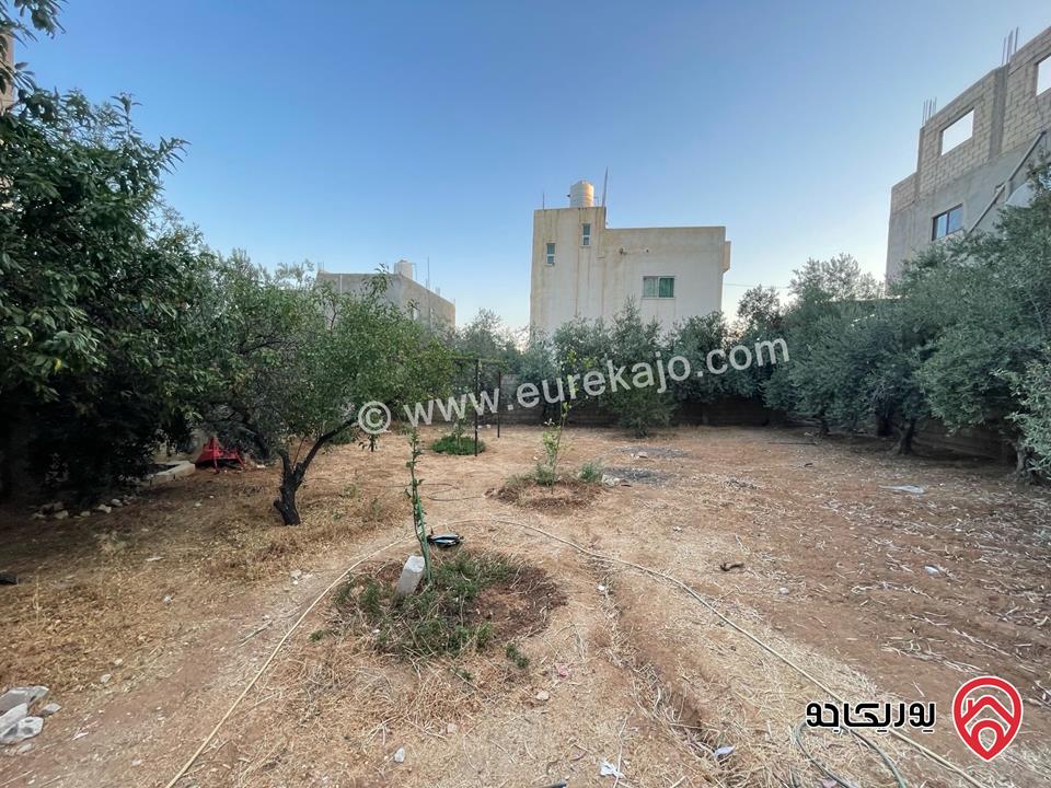 عمارة خمس شقق على أرض 1 دونم للبيع في عمان - سحاب/ العبدلية 