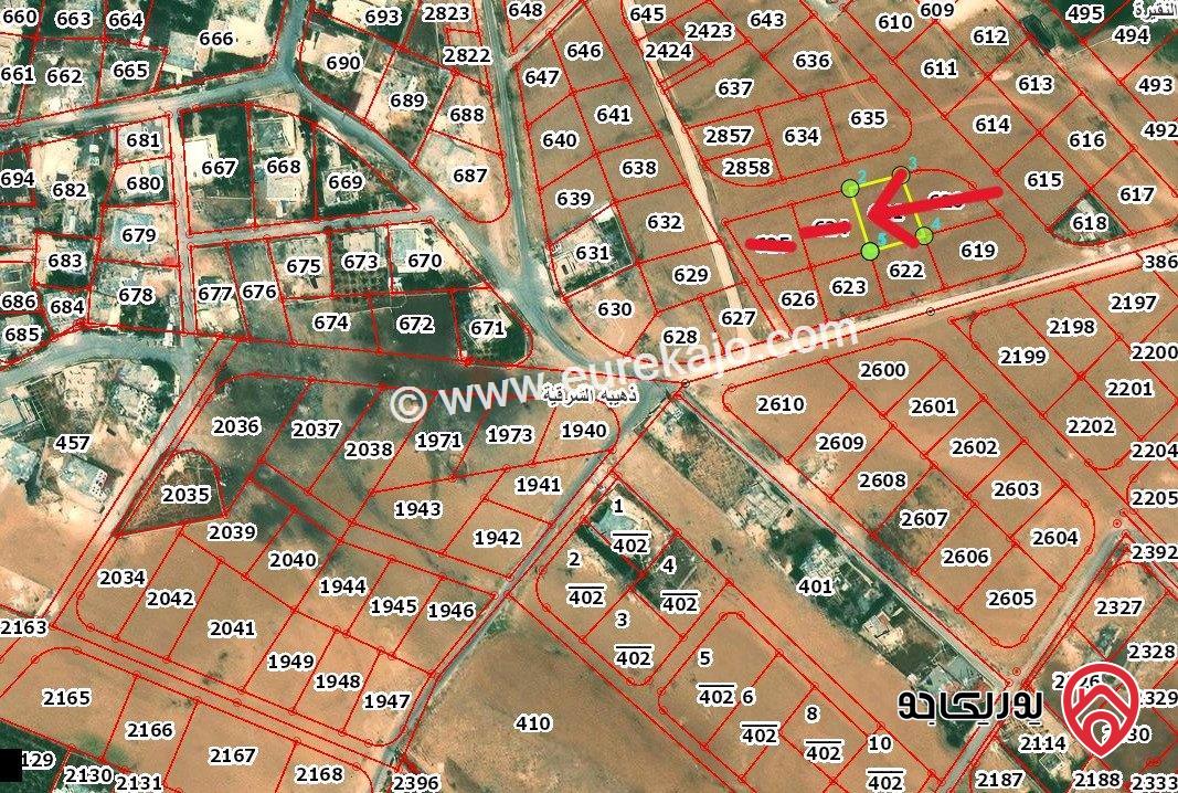 قطعة ارض مساحة 743م للبيع من اراضي الموقر ذهيبة الشرقية واجهة على الشارع منطقة سكنية قريبة من مديرية الدفاع المدني