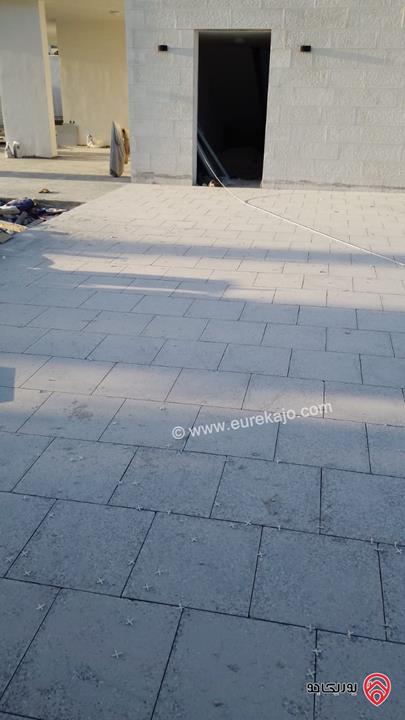 فيلا مساحة 449م على أرض 853م للبيع في عمان - ناعور أم القطين