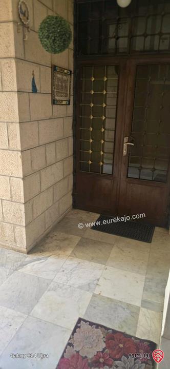 عمارة على ارض 820م للبيع في عمان - أم أذينة