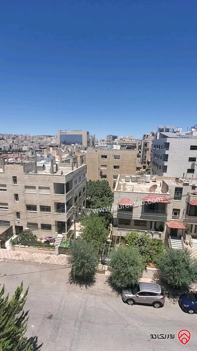 شقة مساحة 176م طابق ثالث للبيع في عمان - ضاحية الرشيد قريبة من شارع الجامعة 
