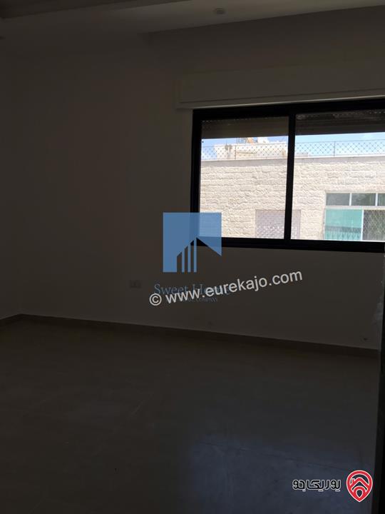 شقة فاخرة للبيع في الجندويل  - مقابل أسواق السلام طابق ثالث مع روف دوبلكس 160م تشطيب سوبر ديلوكس لم تسكن