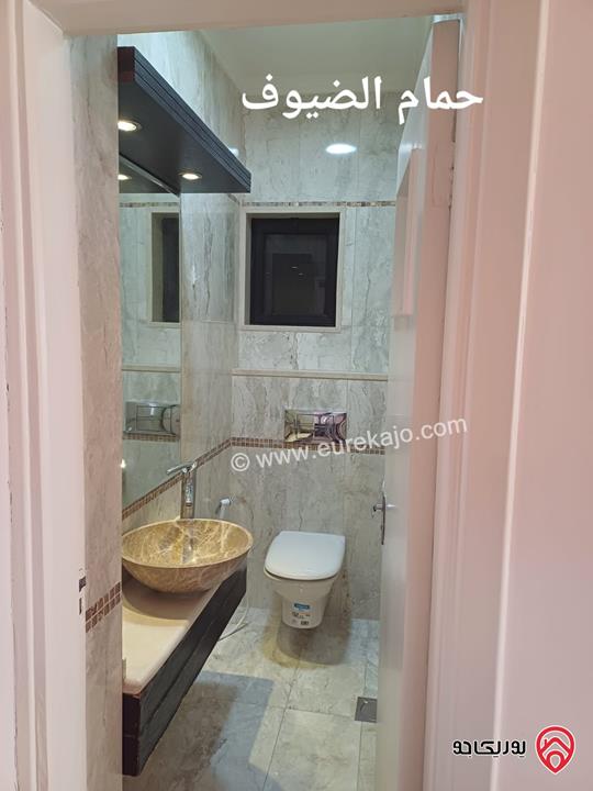 شقه مجددة مساحة 187م طابق ثاني للبيع بسعر مميز في عمان - ام اذينة