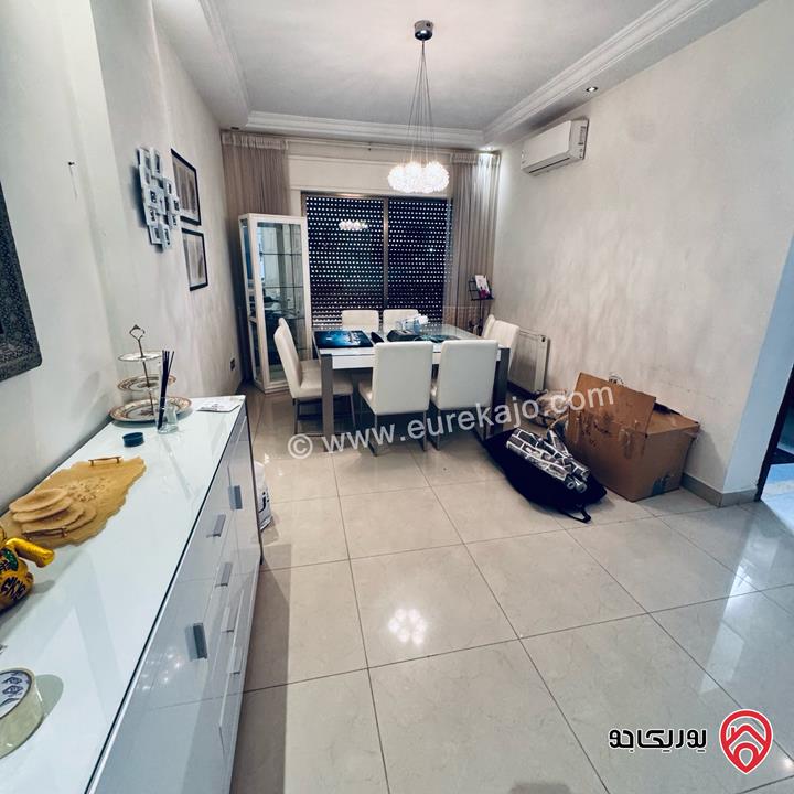 شقة مفروشة طابق ثاني مساحة 127م تشطيب راقي للإيجار في عمان - حي الكرسي من المالك مباشرة 