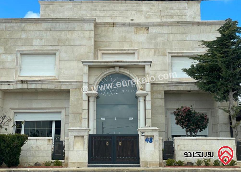 فيلا فاخرة مستقلة مساحة 1291م على أرض 961م للبيع في عمان - الظهير