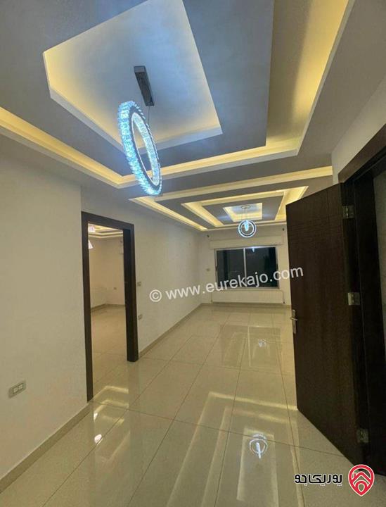 شقة طابق أول مساحة 150م للايجار في عمان - الجبيهة