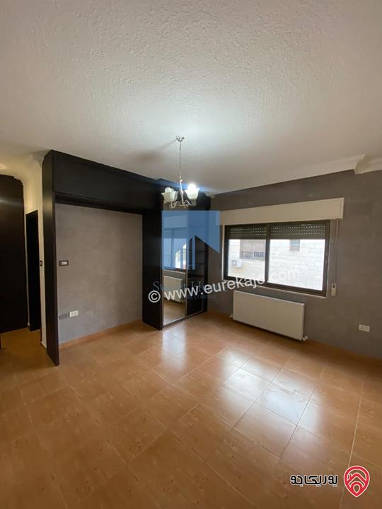 شقة فاخرة للبيع في عمان - خلدا العوجانية  -  قرب المعارف ودوار النخبة طابق ثاني 175م بسعر مغري