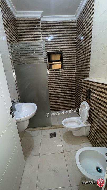 شقة طابق ثالث مساحة 150م للبيع في عمان - الخزنة خلف مجمع الشمال 