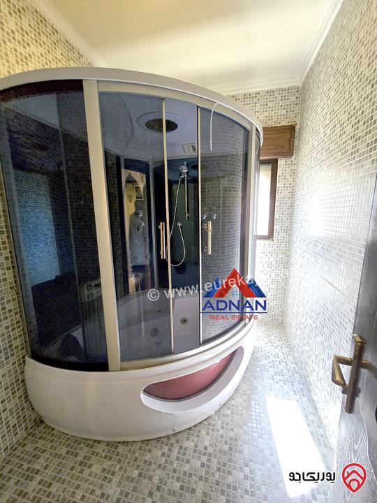 فيلا مستقلة مفروشة مساحة 450م على أرض 500م مع مسبح للايجار في عمان - ام السماق