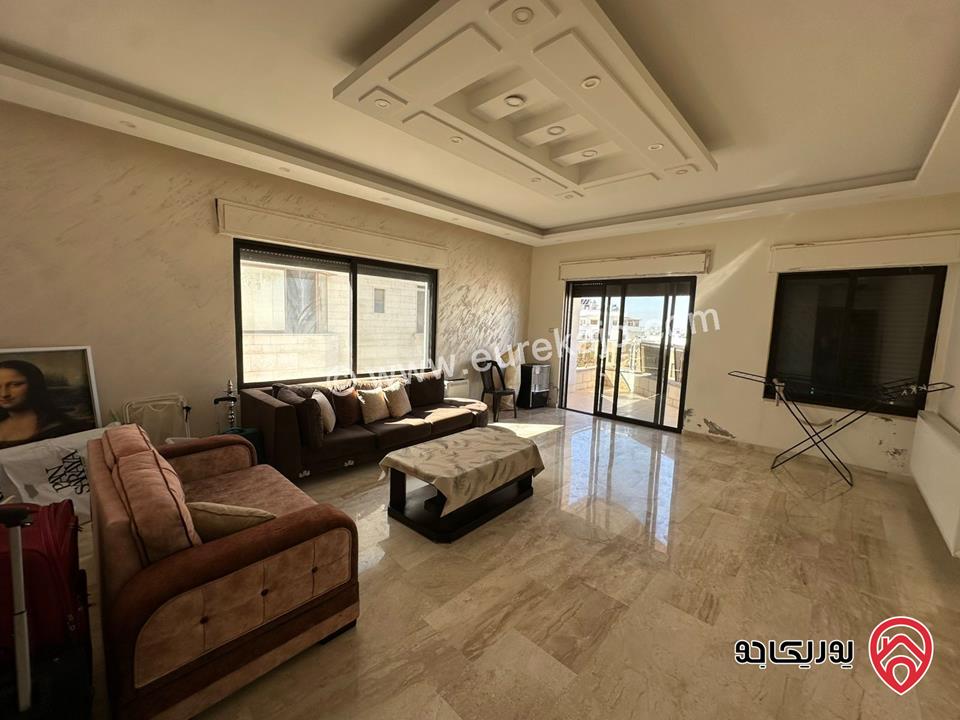 شقة طابق ثالث مساحة 175م للبيع في عمان - ام اذينة