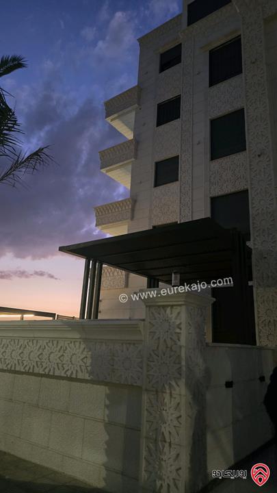 شقة ديلوكس طابق ثاني مساحة 186م للبيع في العقبة - المنطقة الخامسة 