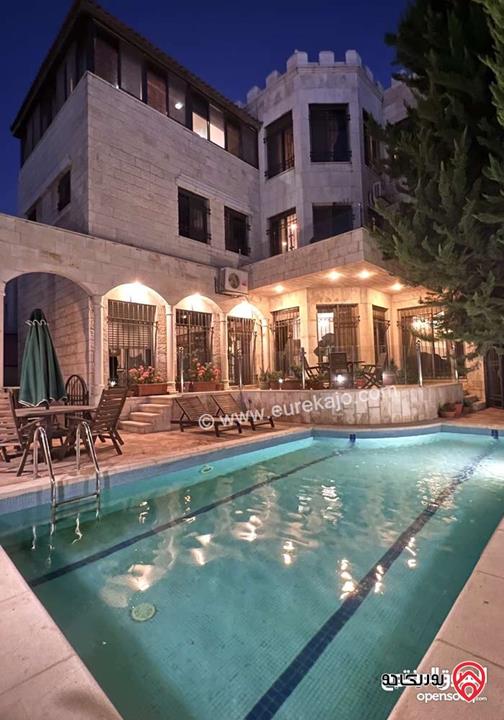 فيلا فخمة مساحة 870م على أرض 550م للايجار في عمان - الكرسي 