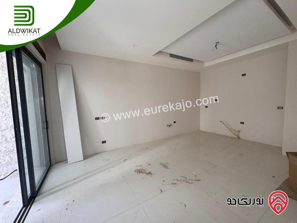 فيلا متلاصقة للبيع في عمان - عبدون مساحة الارض 400م ومساحة البناء 500م موقع مميز