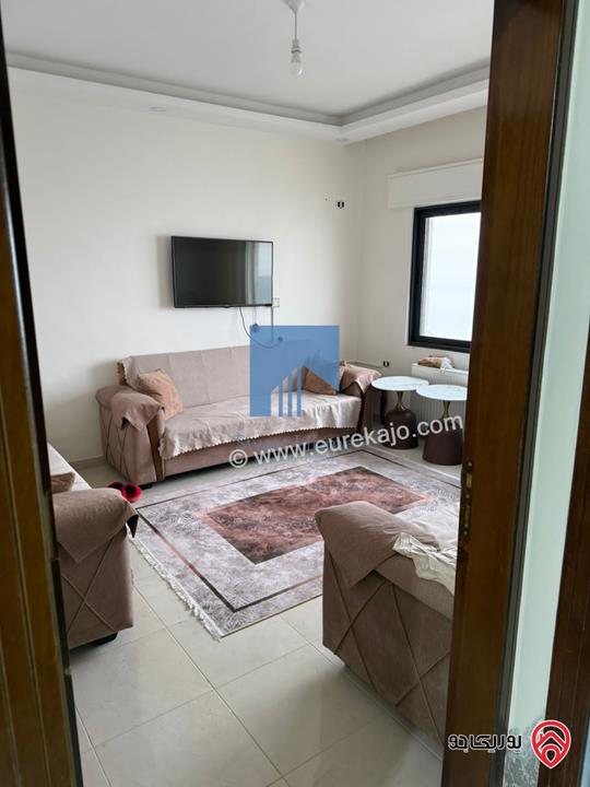 شقة مميزة طابق ثالث 150م تشطيب سوبر ديلوكس للبيع في عمان - خلدا