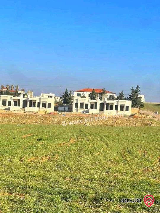 قطعة أرض مساحة 725م للبيع في عمان - منجا تلعة النويران