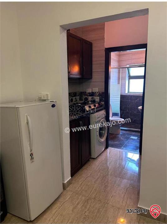 شقة مساحة 82م طابق ثالث للبيع في عمان - الجبيهة