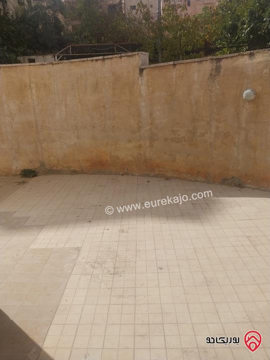 شقة طابق أرضي مساحة 120م داخلي و 150م خارجي للبيع في عمان - ضاحية الرشيد