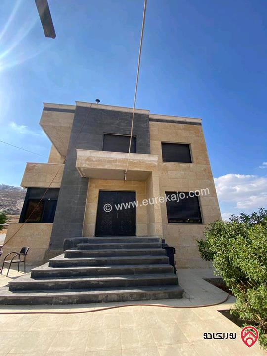 فيلا مساحة 400م على أرض 500م للبيع في السلط - السرو