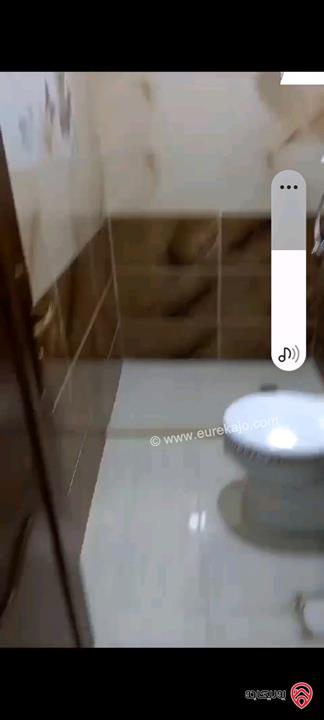 شقة مفروشة مساحة 70م للبيع في العقبة