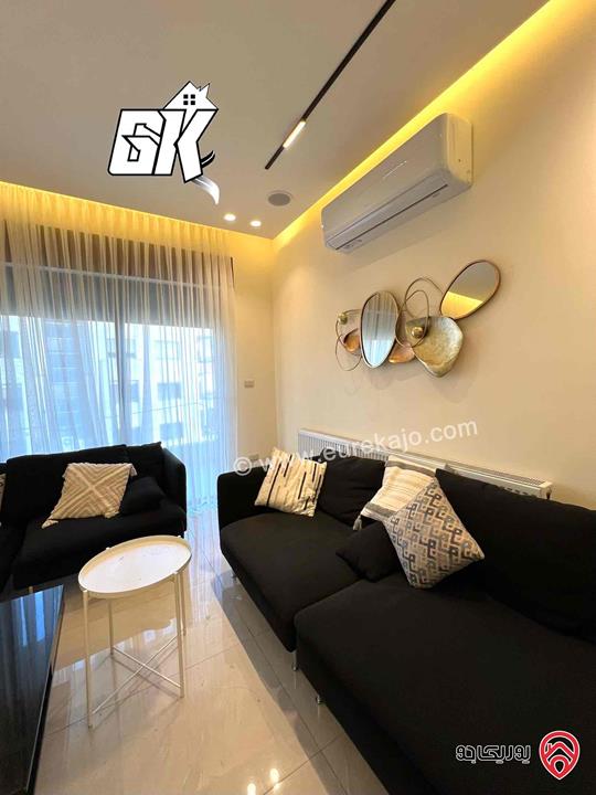 شقة مفروشة طابق ثاني مساحة 190م للإيجار في عمان - خلدا