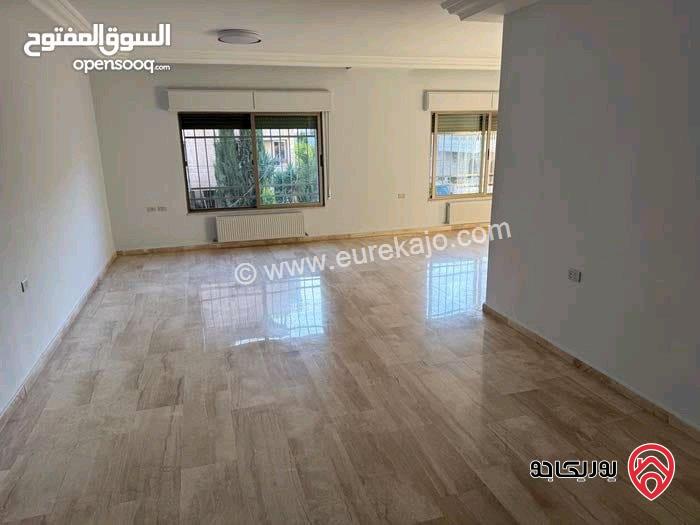 شقة فارغة مساحة 228م طابق أول للايجار في عمان - عبدون