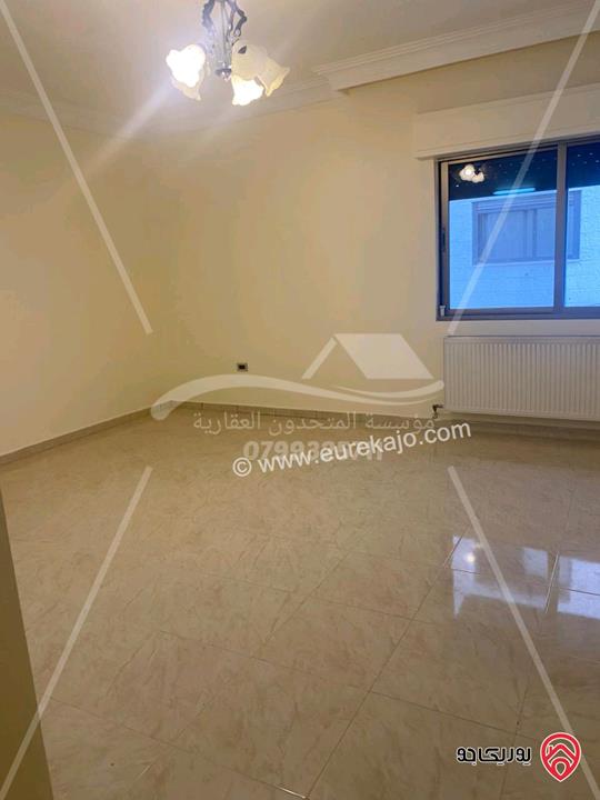 شقة فارغة مساحة 140م للايجار في عمان - تلاع العلي