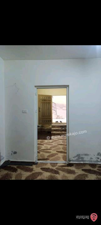 منزل مستقل مساحة 160م على أرض 306م للبيع في المفرق ايدون بني حسن طابقين