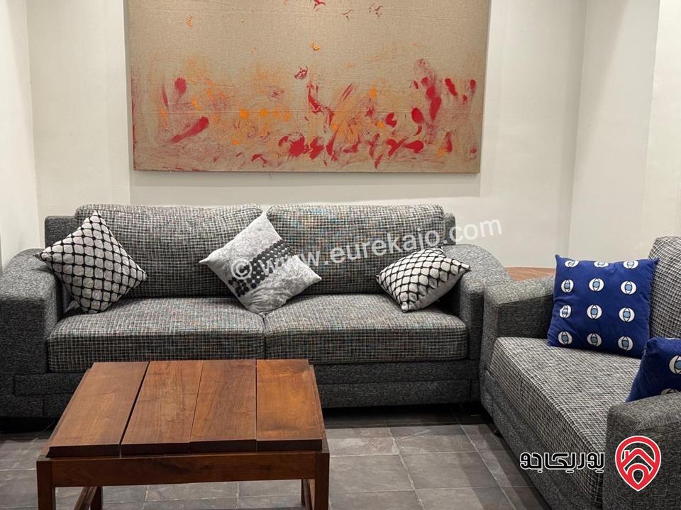 شقة سوبر ديلوكس أرضية مساحة 180م للبيع في عمان - جبل اللويبدة