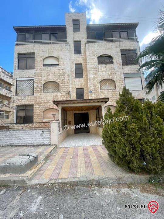 شقة طابق ارضي معلق مساحة 178م للبيع في عمان الجاردنز