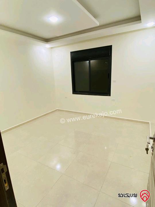 شقة طابق ثالث مساحة 180م لم تسكن للايجار في اربد - الراهبات