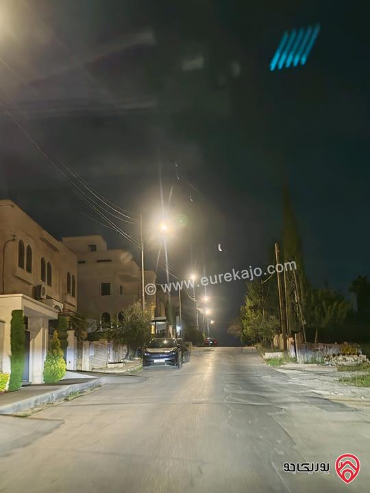 ارض مساحة 487م سكن جيم احكام خاصة طابقين وروف للبيع في عمان - دابوق