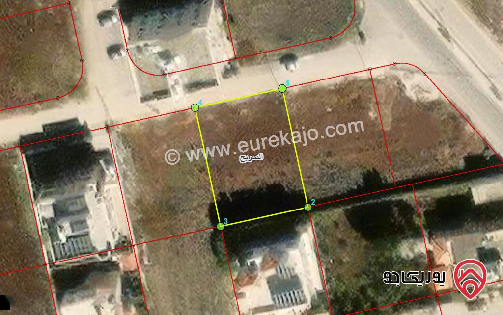 قطعة ارض مساحة 713م للبيع في اربد - الصريح جنوب قصر السعدي الاسود 