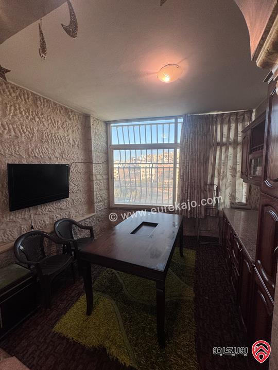 شقة طابق أول مساحة 186م للبيع في عمان - طبربور