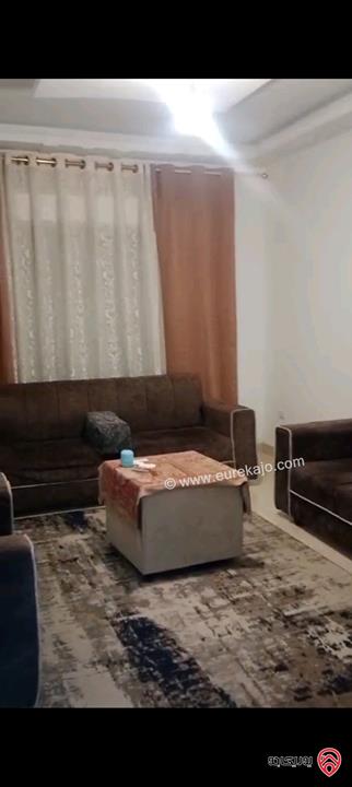 شقة طابق أرضي معلق مساحة 135م للبيع في عمان - البنيات