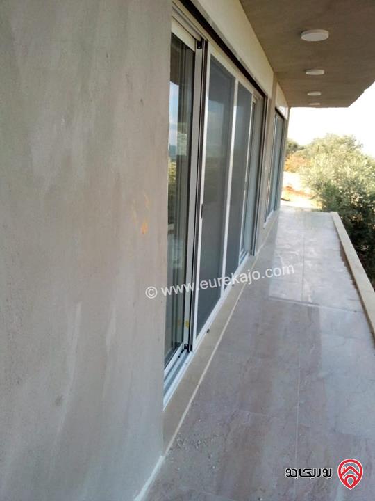 مزرعة مساحة الأرض 5 دونم و 200م للبيع في عجلون - عنجرة