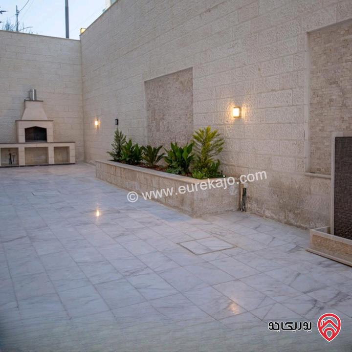 شقة مساحة 175م داخلي و 250م خارجي للبيع في عمان - خلدا العوجانية