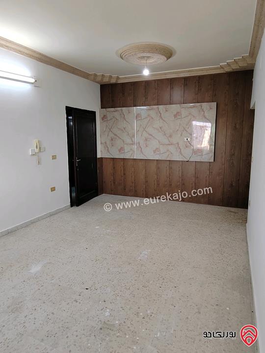 شقة سكنية مساحة 160م طابق أول للايجار في اربد