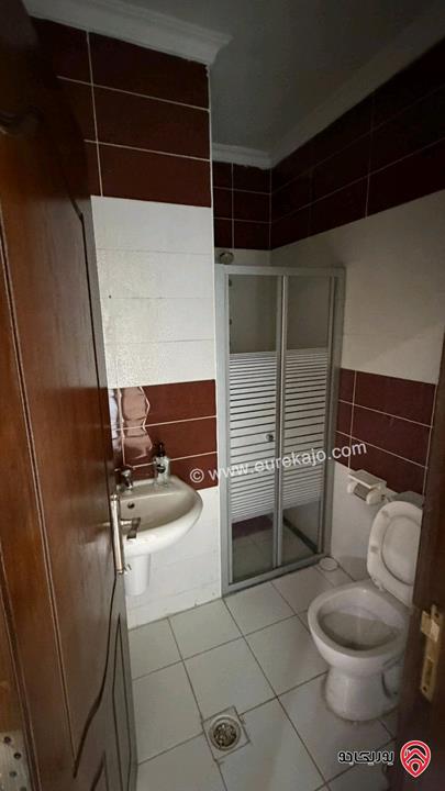 شقة فارغة طابق أرضي مساحة 175م داخلي و 45م خارجي للايجار في عمان - المدينة الرياضية