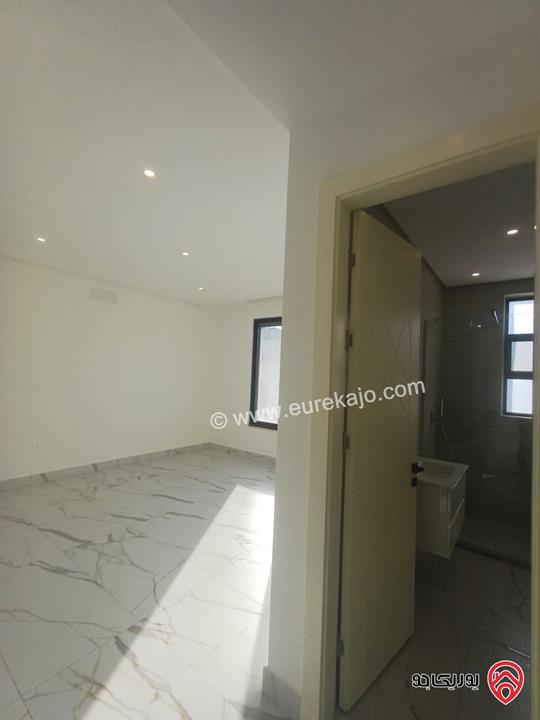 شقة مساحة 255م طابق ثاني للايجار في عمان - أم السماق