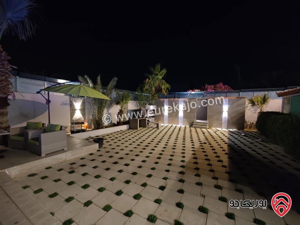 مزرعة مساحة الأرض 1560م والبناء 300م للبيع في البحر الميت - جوفة الكفرين