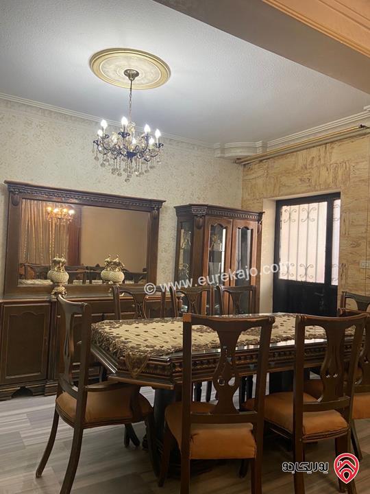 شقة طابق ثاني مساحة 200م للبيع في عمان - طبربور 