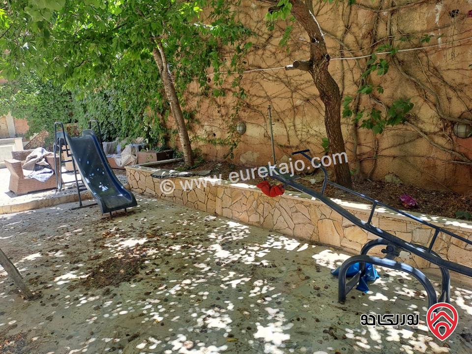 شقة مفروشة طابق ارضي مساحة 250م  للايجار في عمان - الجبيهة