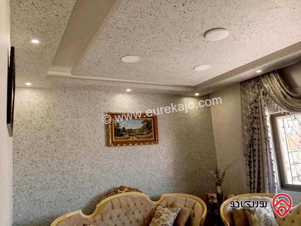 شقة مساحة 135م طابق ثالث للبيع في عمان - حي عدن جبل النصر