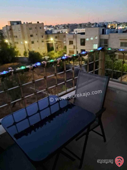 شقة مفروشة فخمة للايجار في عمان - شارع الجامعة قرب مجدي مول مساحة 100م منطقه عوائل 