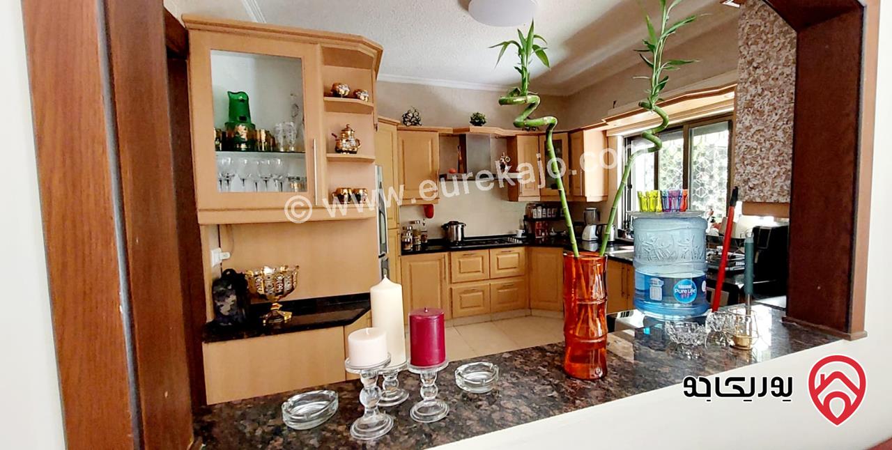 شقة شبه أرضية مساحة 200م مع حديقة 100م للبيع في عمان - الصويفية