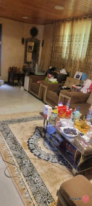 فيلا مساحة 149م على أرض 240م للبيع في عمان - ابو نصير