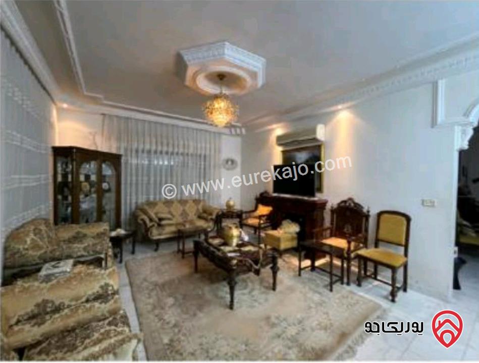 فيلا مميزة مساحة 510م على أرض 700م للبيع في عمان - دابوق الرحمانية