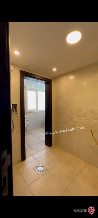 فيلا مساحة 464م على أرض 1 دونم للبيع في عمان - عبدون